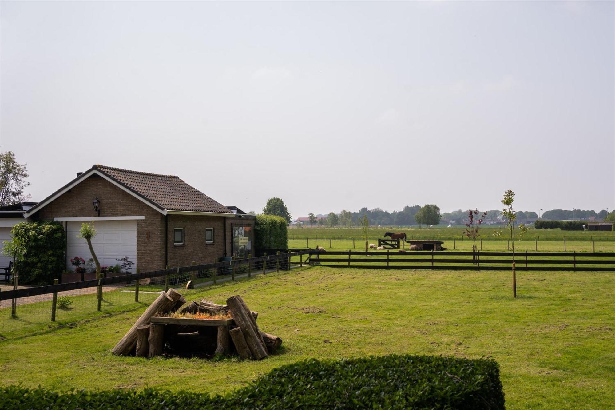 Vakantiewoning Le Garaazje 'S-Gravendeel 외부 사진
