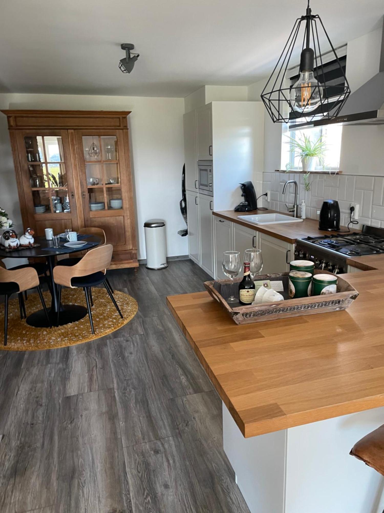 Vakantiewoning Le Garaazje 'S-Gravendeel 외부 사진