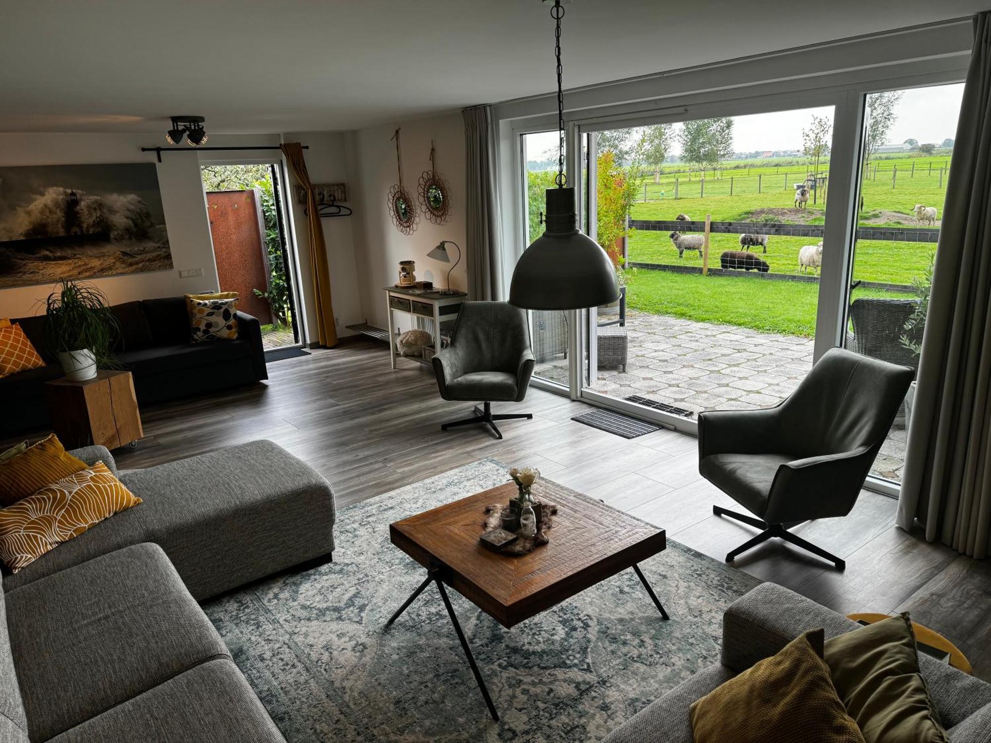 Vakantiewoning Le Garaazje 'S-Gravendeel 외부 사진